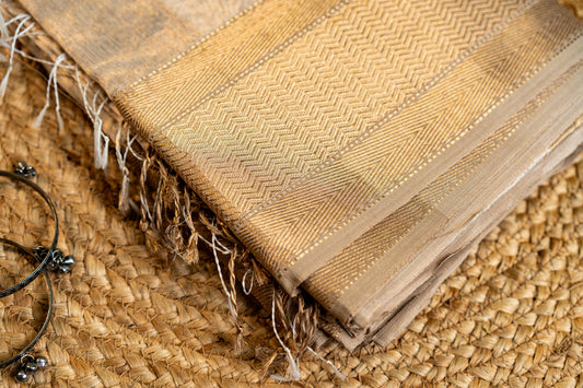 Maheshwari Full Tissue Weaving and narmada design pallu