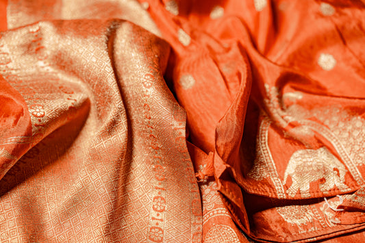 Crepe silk with motifs