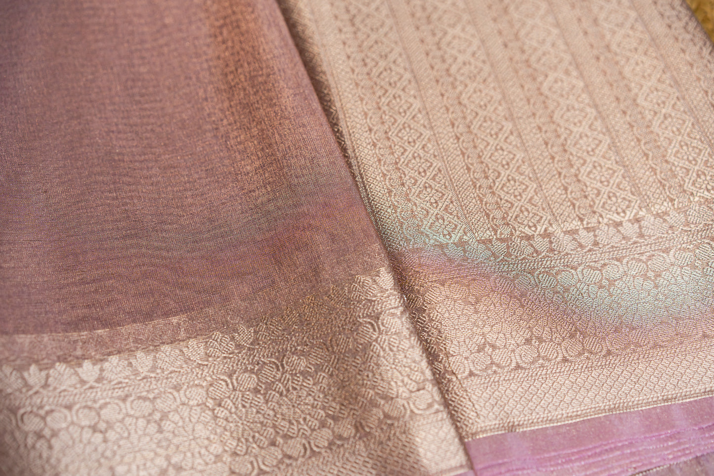 Tissue silk- silver zari pallu