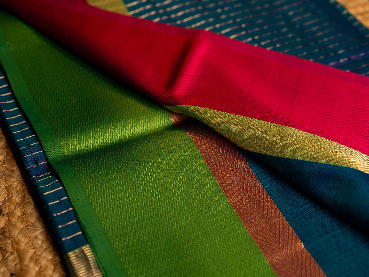 Maheshwari Ganga Jamuna Resham Thread Border