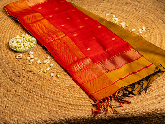 Maheshwari Zari & Resham Thread Border with allover Butti Weaving