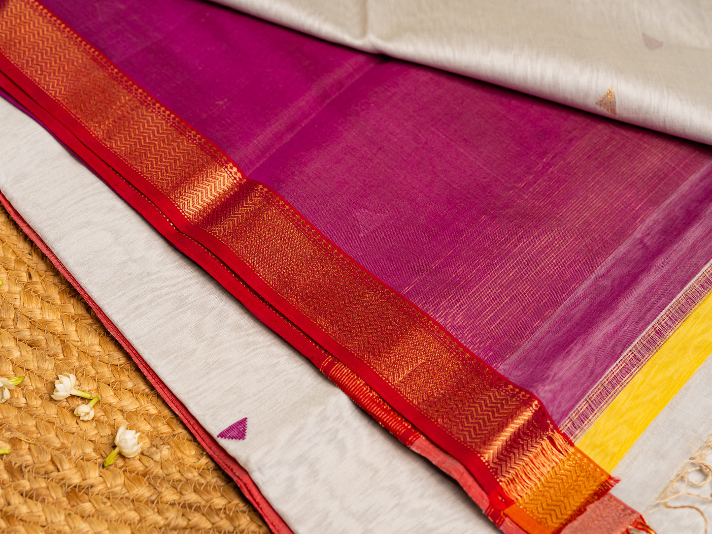 Maheshwari Gold n Silver Small Zari Border Saree with triangle Butti Weaving