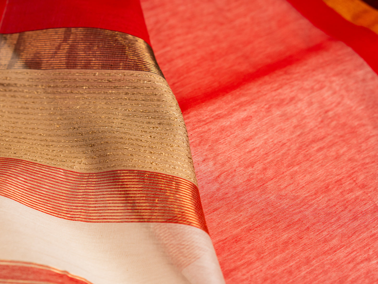 Teen Kinar Mercerised & Zari Border Saree