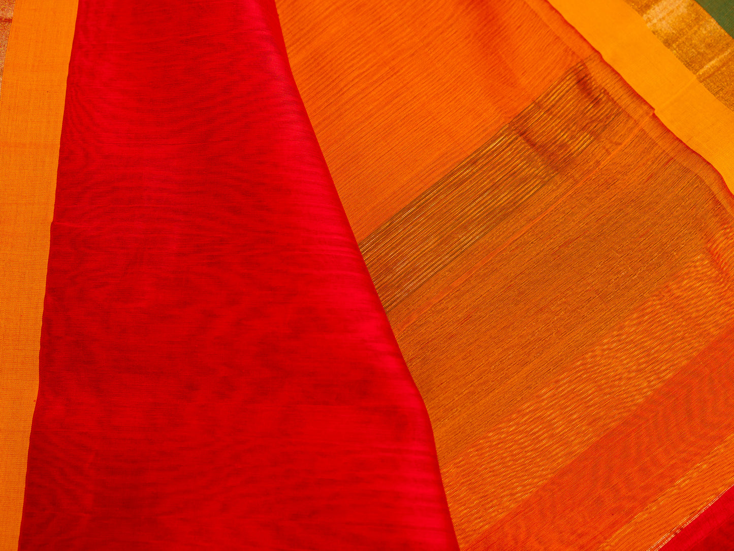 Maheshwari Teen Kinar Mercerised & Zari Border Saree with Plain Body