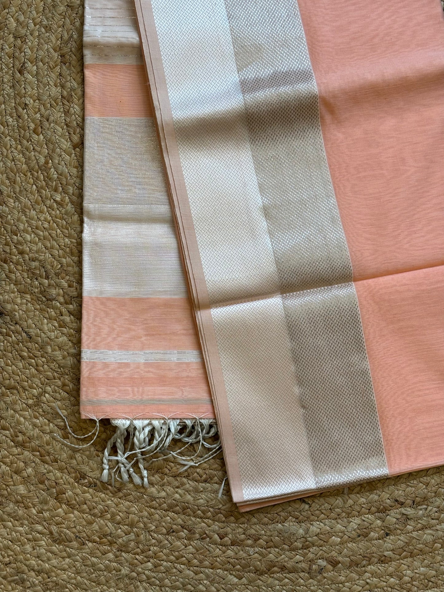 Maheshwari Zari & Resham Thread Border Saree