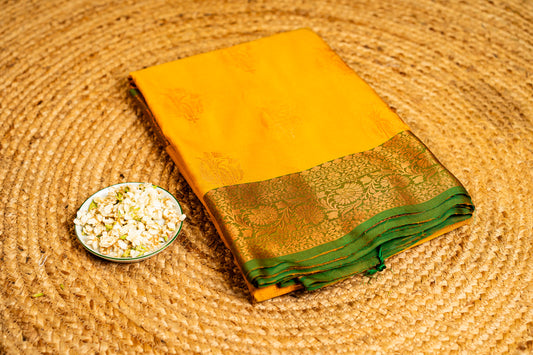 Banarasi saree with zari work