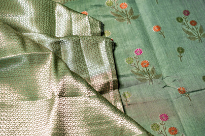 Raw Mango silk with jari weaving