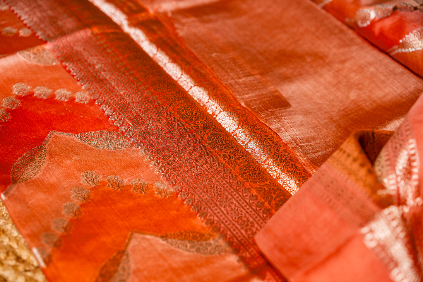 Chiniya silk rangkaat pattern gold jari weaving