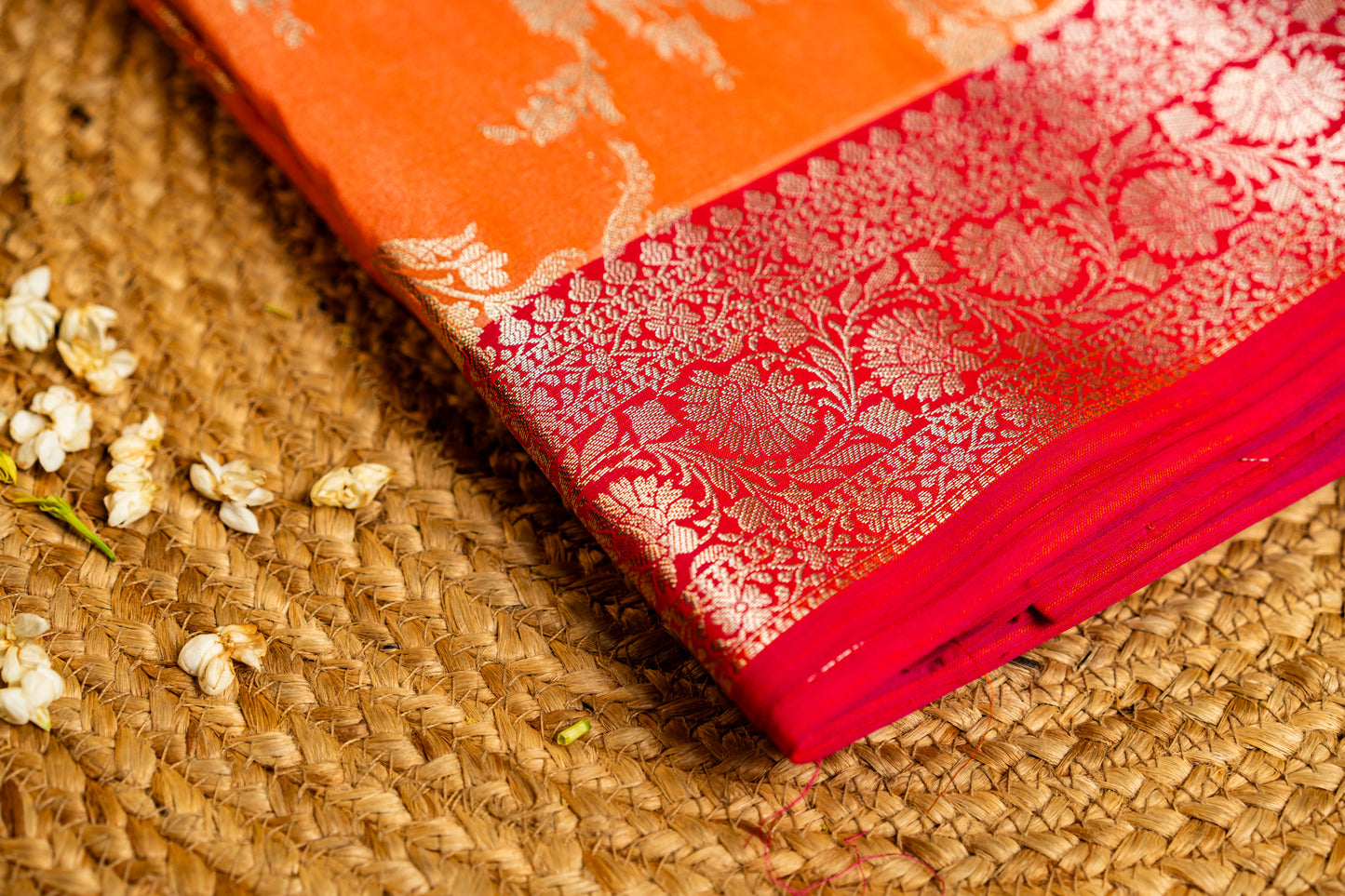 Banarasi Saree with Meenakari jaal work