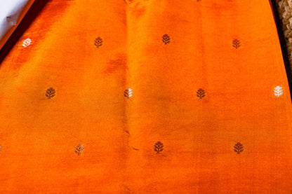 Raw Mango Gold Jari weaving