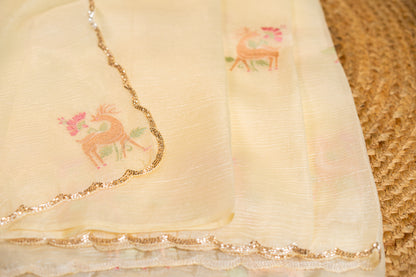 Crush Tissue saree with motif embroidery
