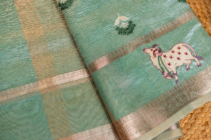 Crush Tissue saree with motif embroidery