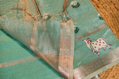 Crush Tissue saree with motif embroidery