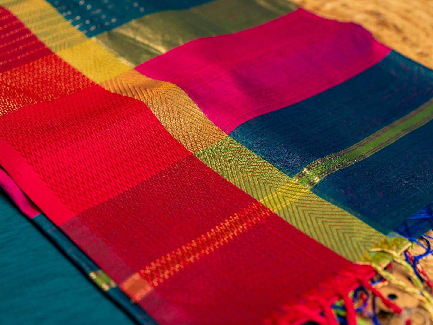 Maheshwari Ganga Jamuna Resham Thread Border