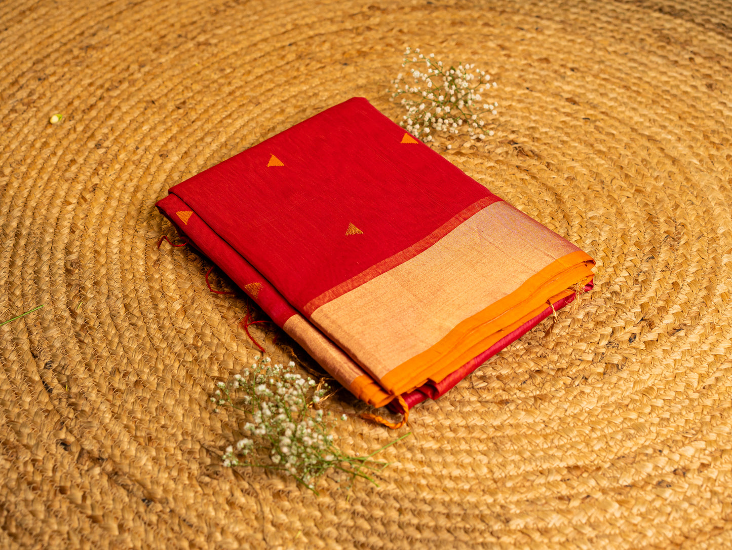 Maheshwari Triangle Butti Weaving Saree