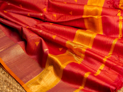 Maheshwari Triangle Butti Weaving Saree