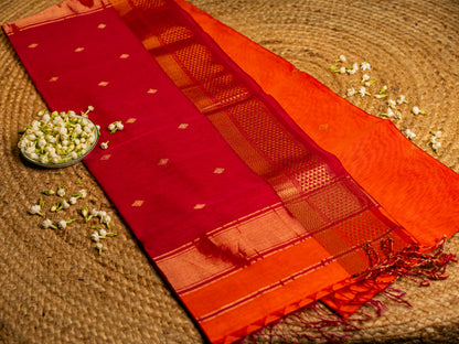 Maheshwari Zari & Resham Thread Border with allover Butti Weaving