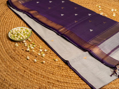 Maheshwari Gold n Silver Small Zari Border Saree with triangle Butti Weaving