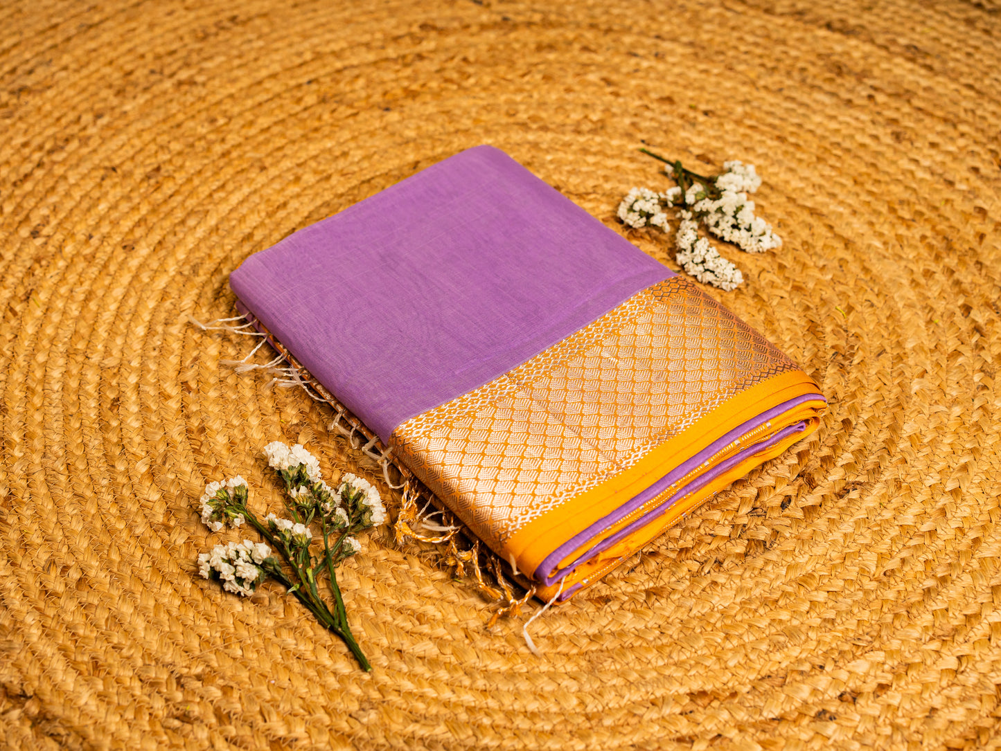 Maheshwari Silver Zari Broad Border with Plain Body