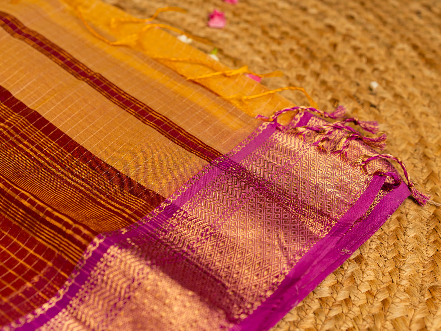 Maheshwari Self Zari Lining Saree with Traditional Zari Border