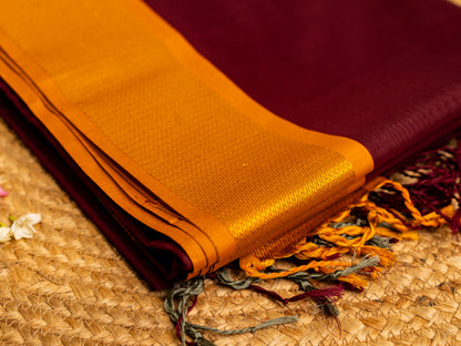 Maheshwari Rich Pyramid Weave Pallu in Ganga Jamuna Thread Border