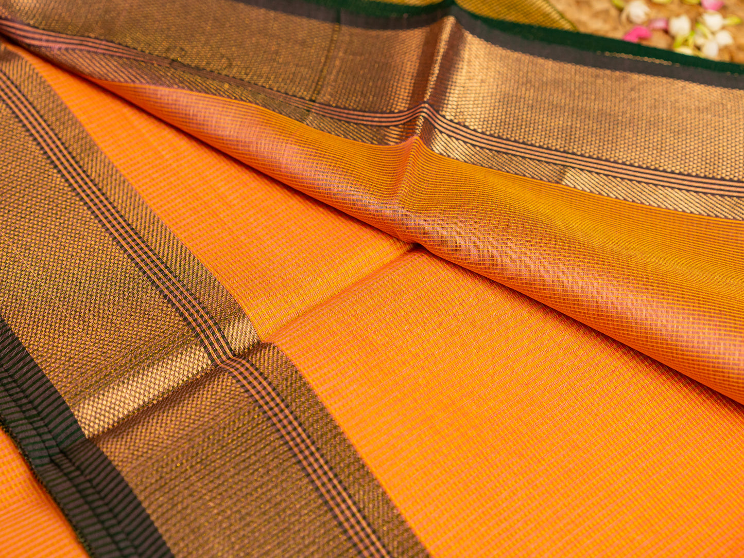 Maheshwari Self Zari Lining Saree with Traditional Zari Border