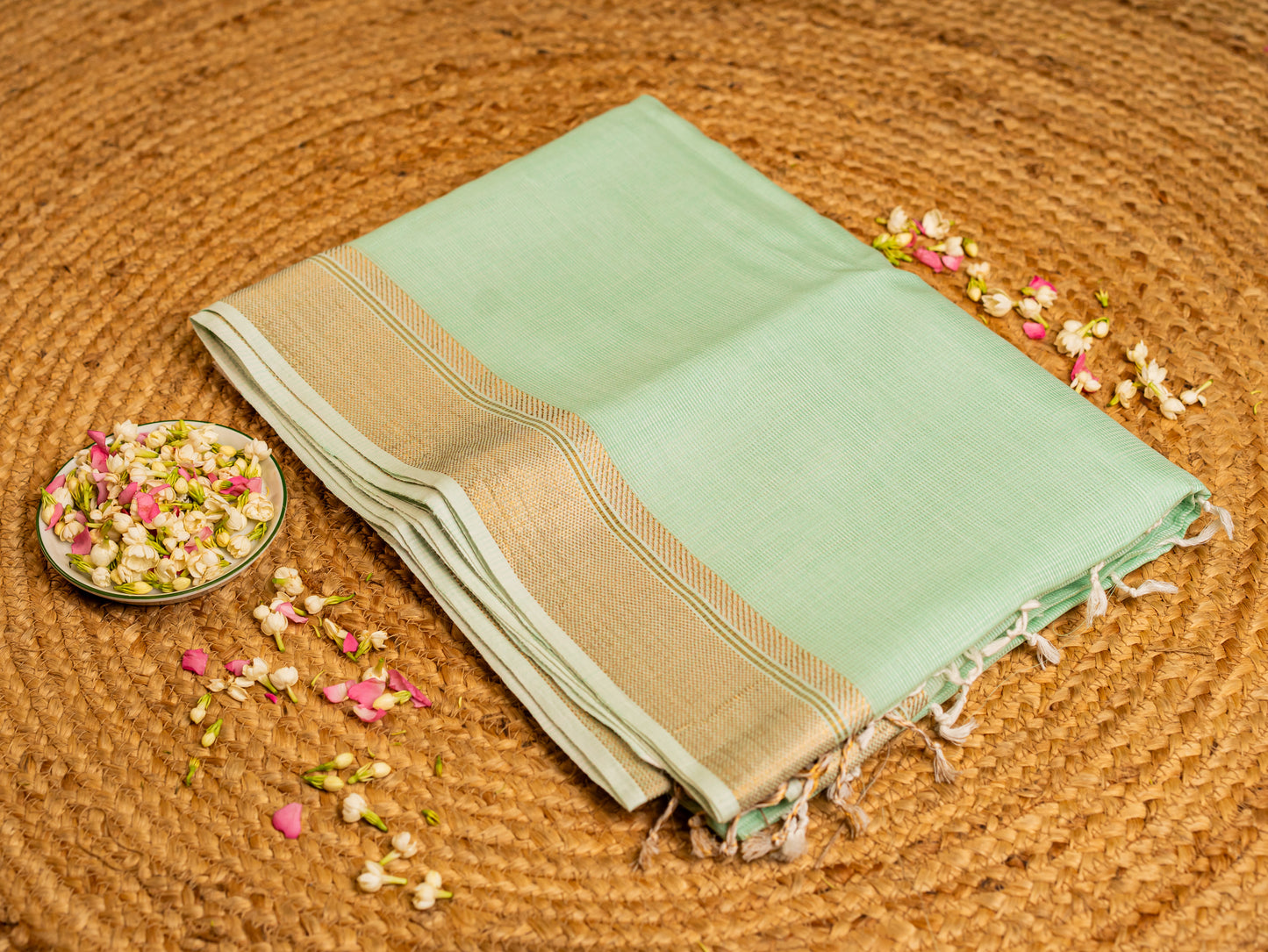 Maheshwari Self Zari Lining Saree with Traditional Zari Border