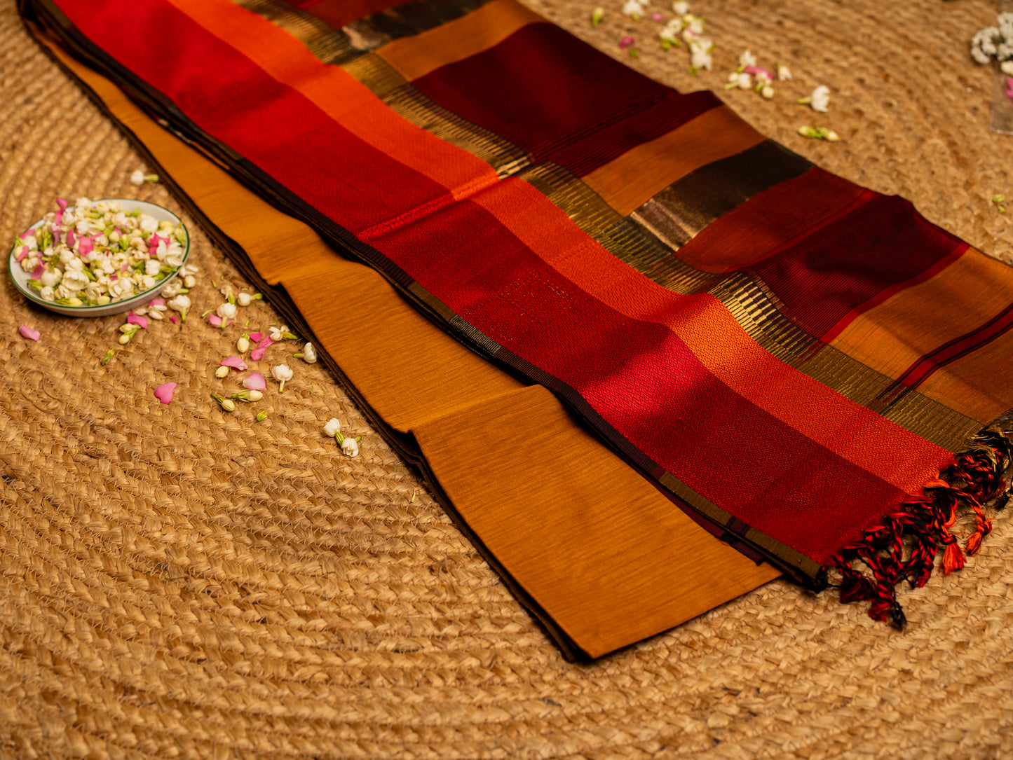 Maheshwari Multicolor Broad Resham Thread Border