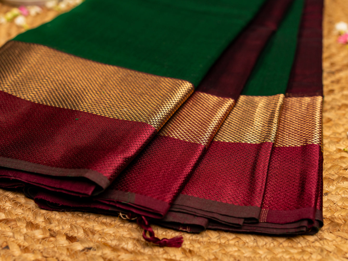 Exclusive Maheshwari Zari & Resham Thread Border Sarees Forest Green & Burnt Maroon