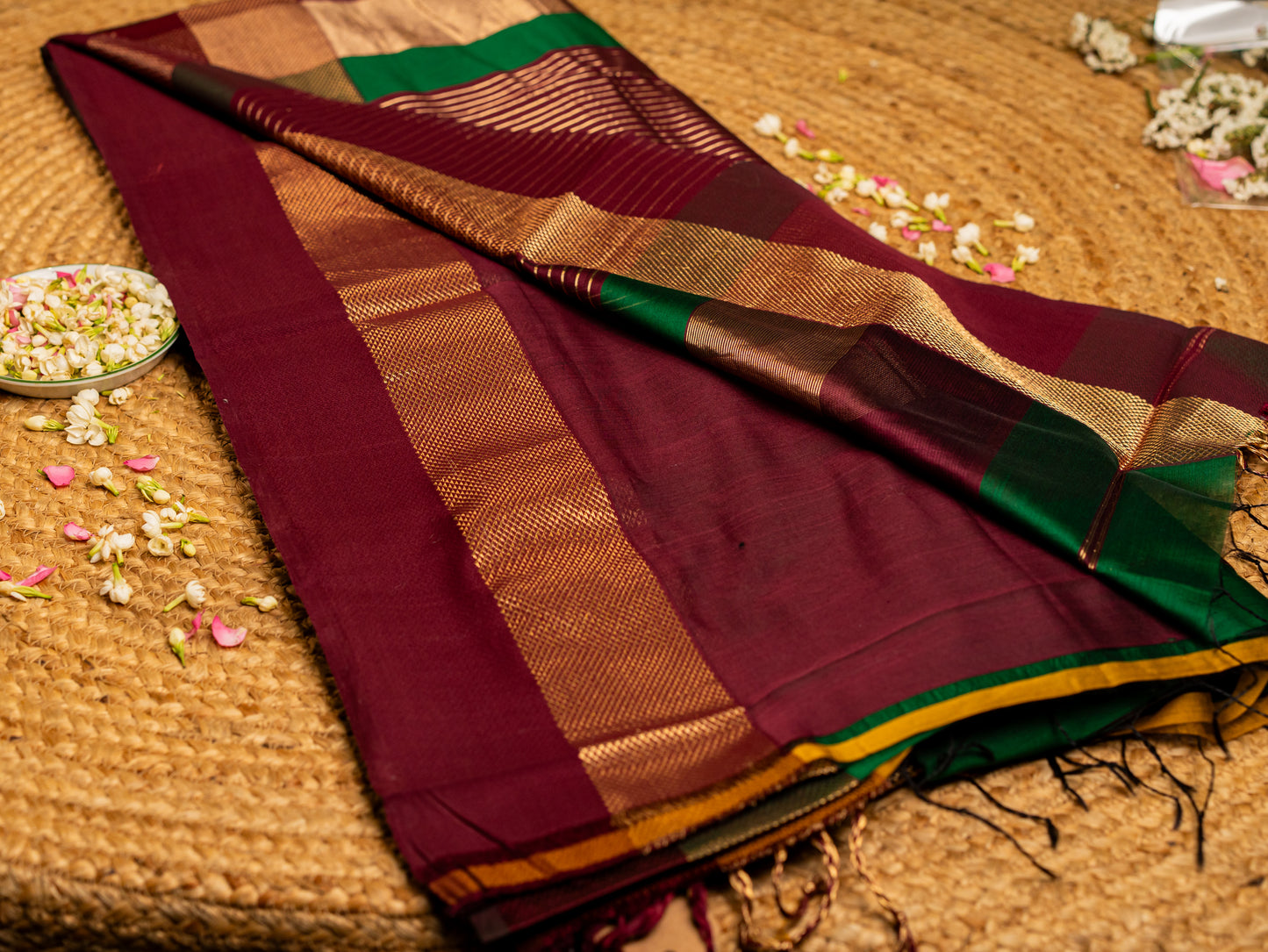 Exclusive Maheshwari Zari & Resham Thread Border Sarees Forest Green & Burnt Maroon