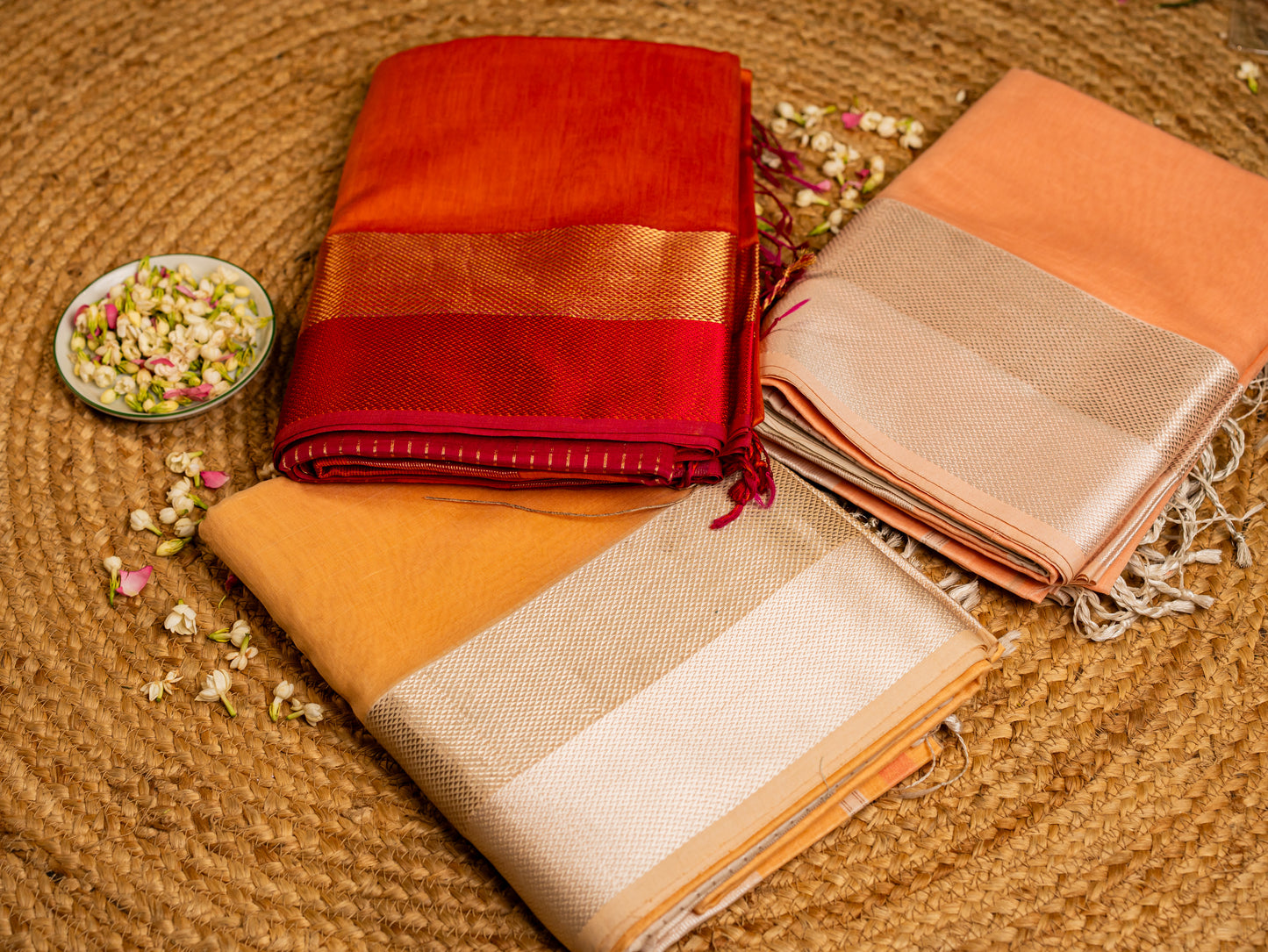 Maheshwari Zari & Resham Thread Border Saree