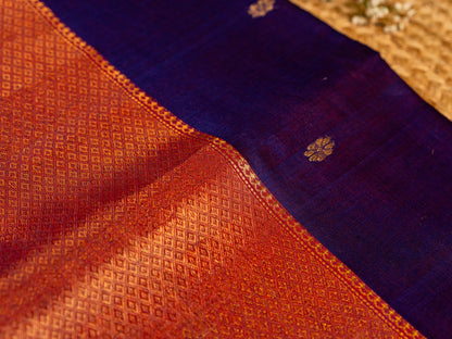 Maheshwari Zari & Resham Thread Border with allover Butti Weaving