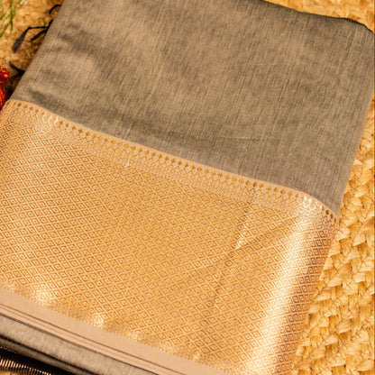 Maheshwari broad Paithani Border