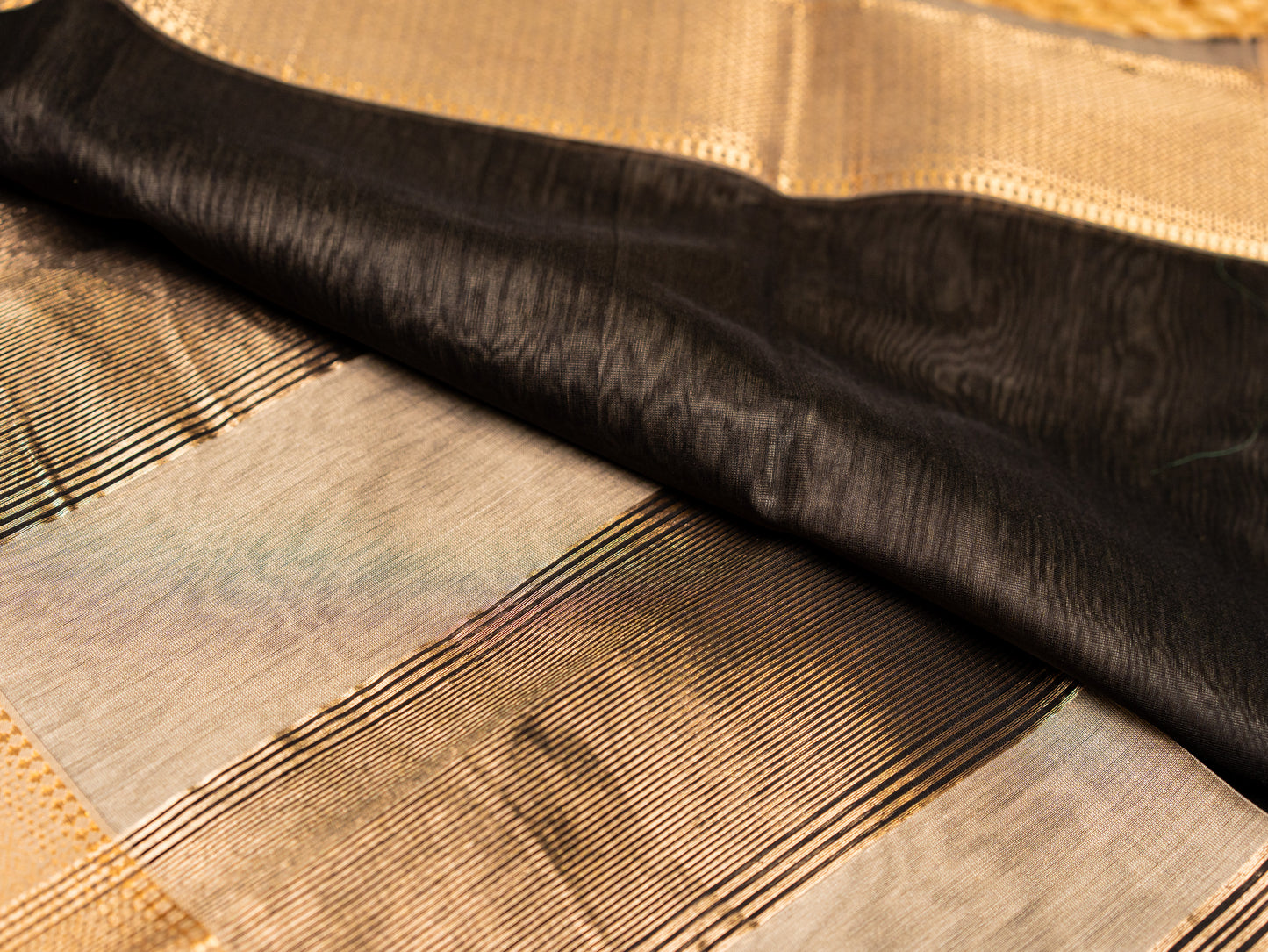 Maheshwari broad Paithani Border