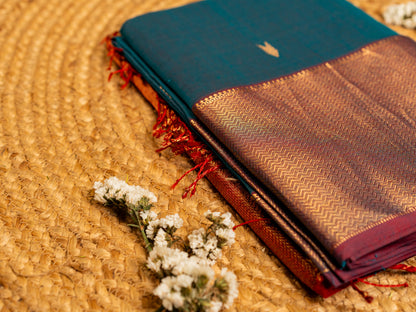 Maheshwari Zari & Resham Thread Border with allover Butti Weaving