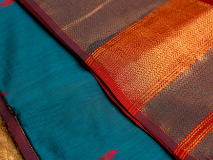 Maheshwari Zari & Resham Thread Border with allover Butti Weaving