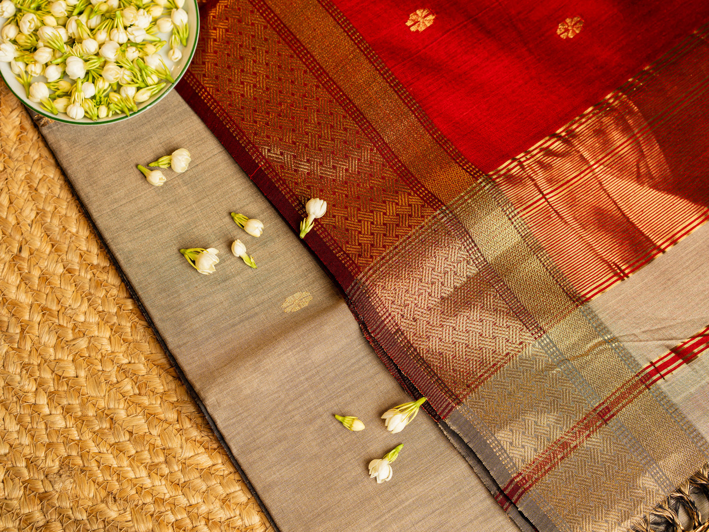 Maheshwari Zari & Resham Thread Border Sarees with Butti Weaving