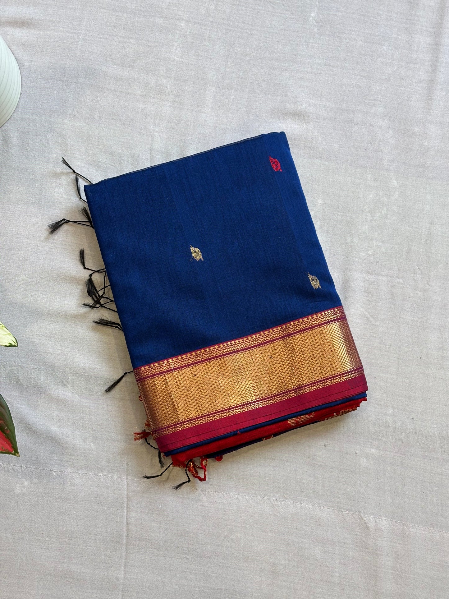 Traditional Maheshwari Paithani Border with all over Swastika Zari Butti Weaving Sarees Royal Blue & Red