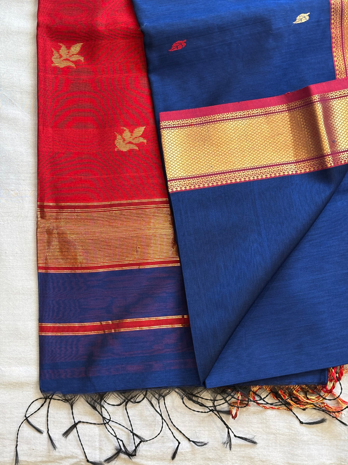 Traditional Maheshwari Paithani Border with all over Swastika Zari Butti Weaving Sarees Royal Blue & Red