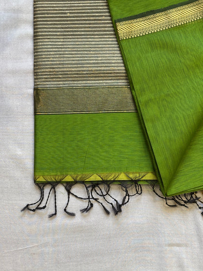 Traditional Maheshwari Zari Border Sarees with Gicha Weaving Pallu Sarees Green