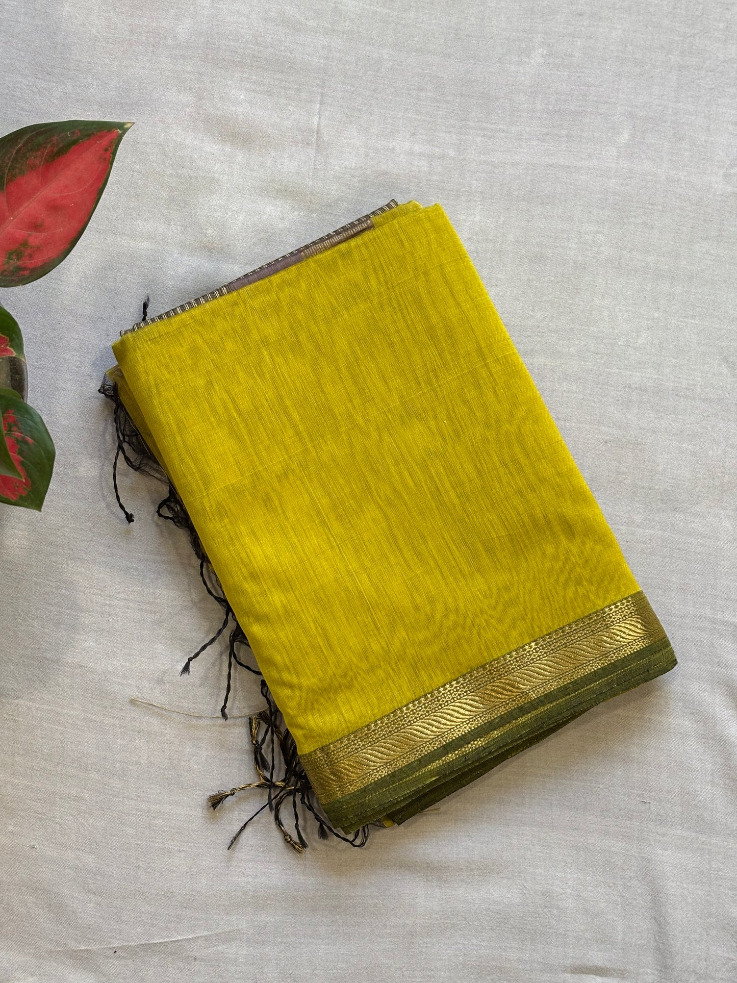 Maheshwari Zari Border Sarees with Gicha Weaving Pallu Sarees Pineapple Yellow